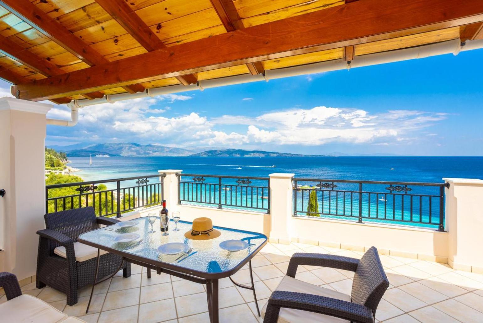 Villa Kerkyroula Katavolos Екстер'єр фото